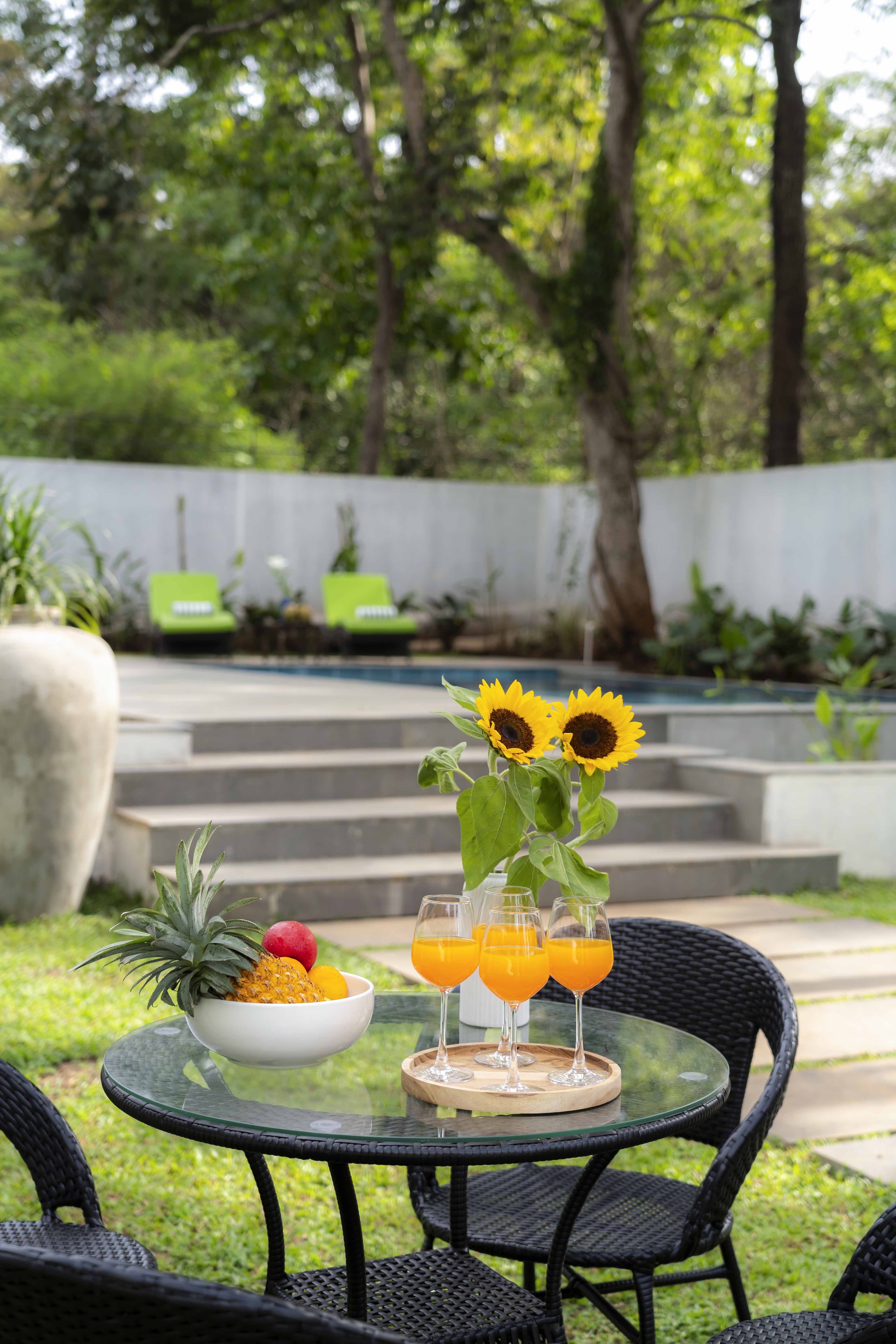 Garden table