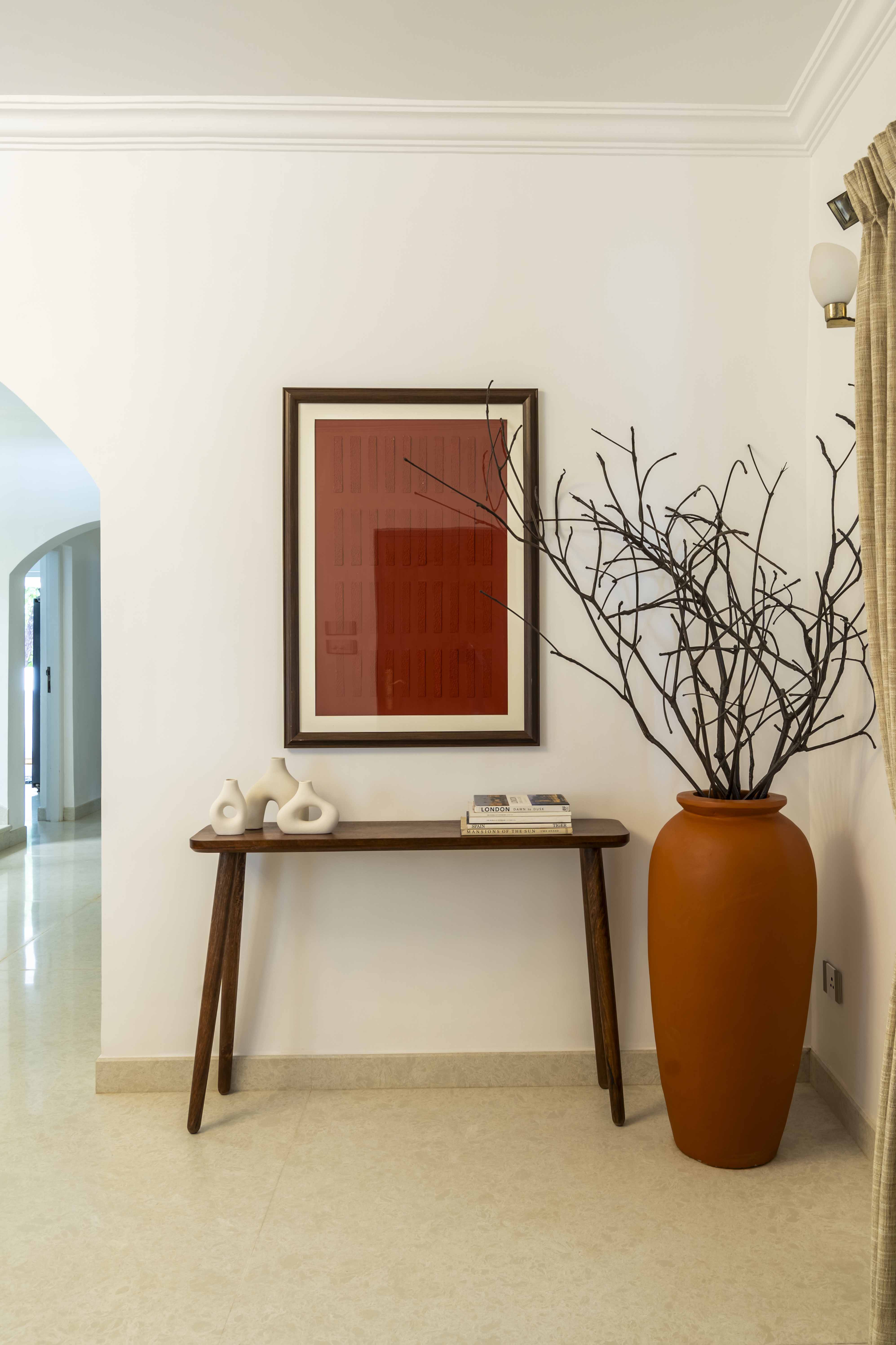 Entrance console