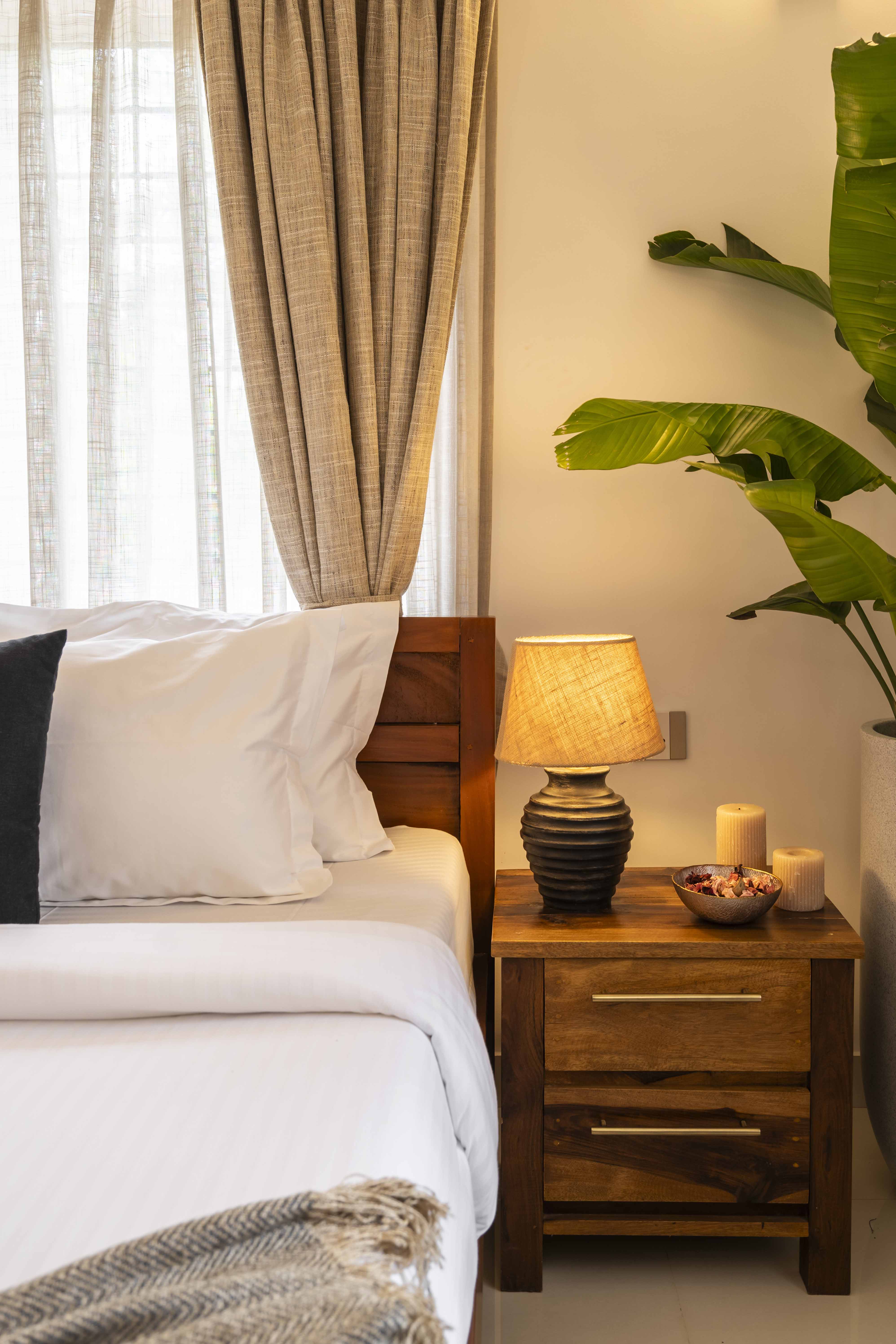 Bedroom detail